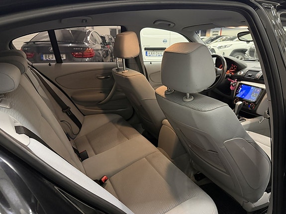 BMW 120i 9 of 20