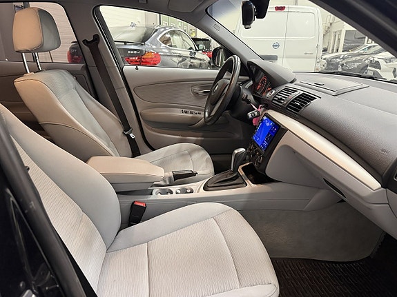 BMW 120i 8 of 20