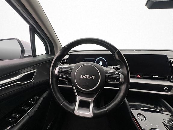 Kia Sportage 11 of 30
