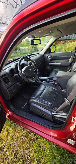 Dodge Nitro 4 of 7