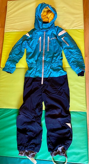 Product image 1 of 3