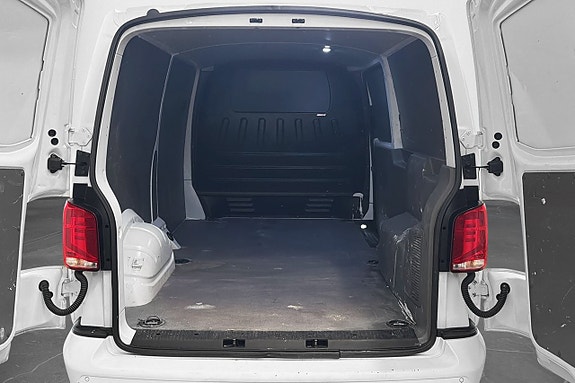 Volkswagen Transporter 21 of 22