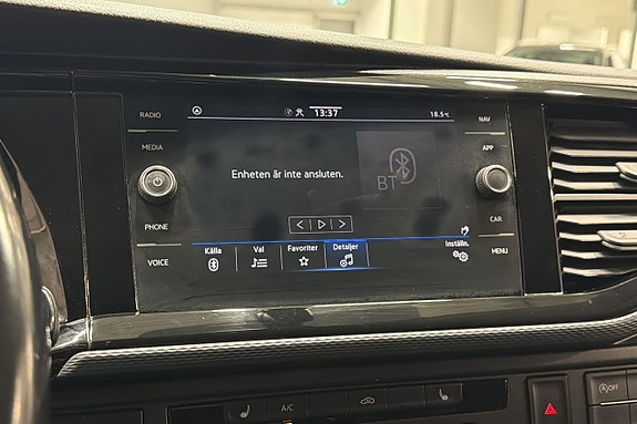 Volkswagen Transporter 14 of 22