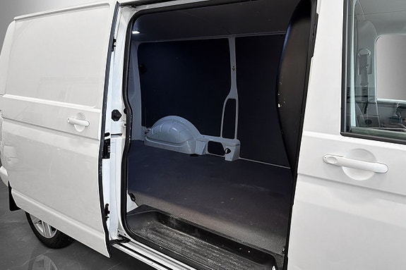 Volkswagen Transporter 20 of 22