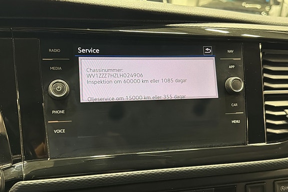 Volkswagen Transporter 16 of 22