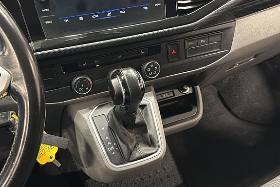 Volkswagen Transporter 17 of 22