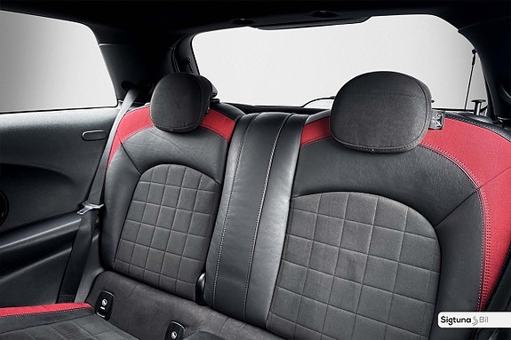 MINI John Cooper Works 12 of 26