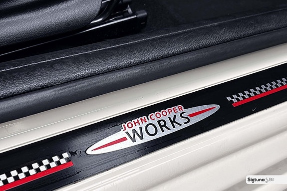 MINI John Cooper Works 15 of 26