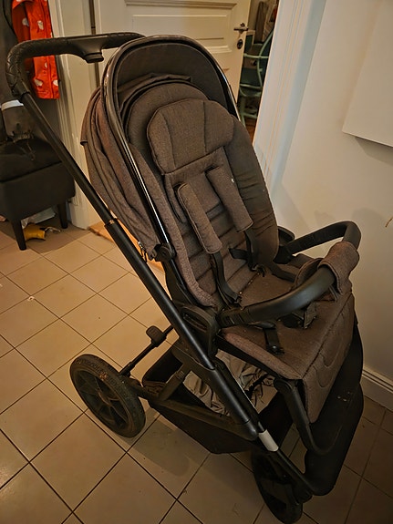 Product image 1 of 7