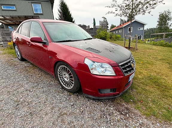 Cadillac BLS 2 of 12