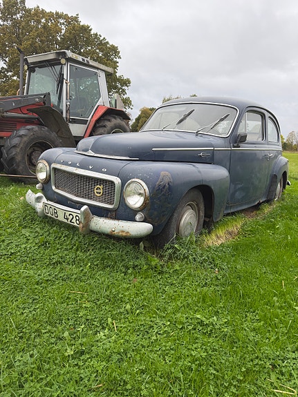 Volvo PV 10 of 22