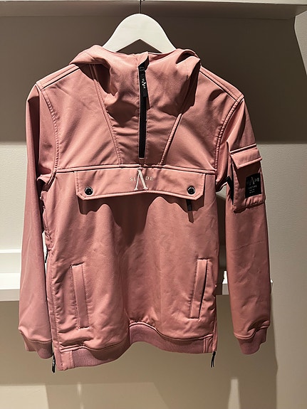 Product image 1 of 7