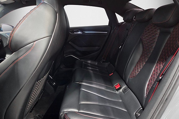 Audi RS3 13 of 24
