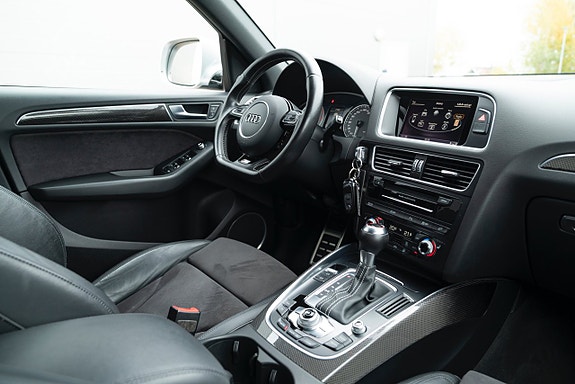 Audi SQ5 10 of 25