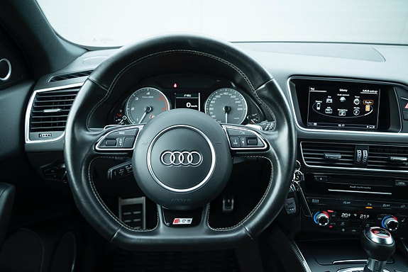 Audi SQ5 25 of 25