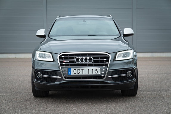 Audi SQ5 8 of 25
