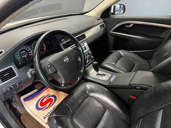 Volvo S80 15 of 30