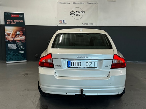 Volvo S80 9 of 30