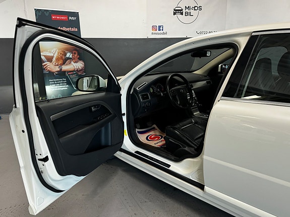 Volvo S80 16 of 30