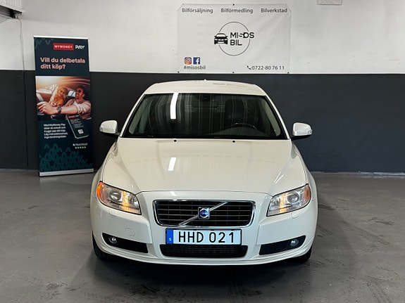 Volvo S80 4 of 30