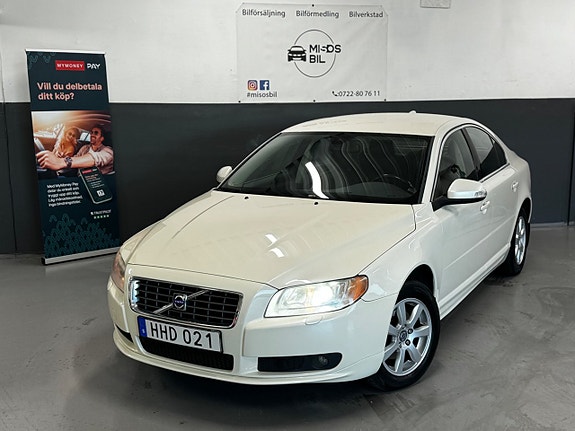 Volvo S80 2 of 30