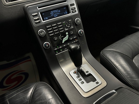 Volvo S80 25 of 30