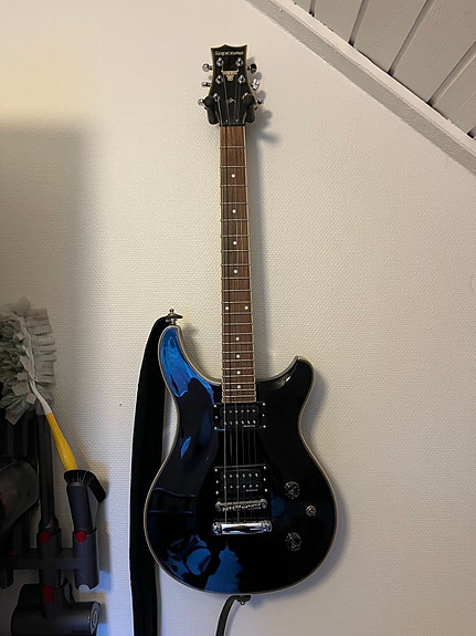 Elgitarr och Line 6 förstärkare