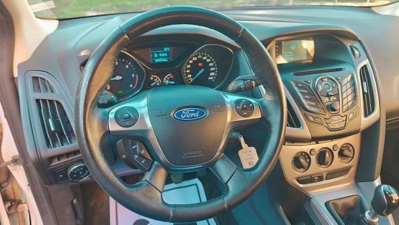 Ford Focus 22 of 23