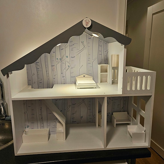 Product image 1 of 8