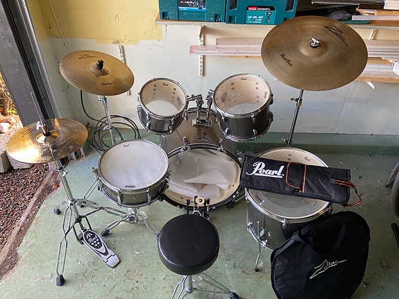 Pearl Roadshow trumset med cymbaler