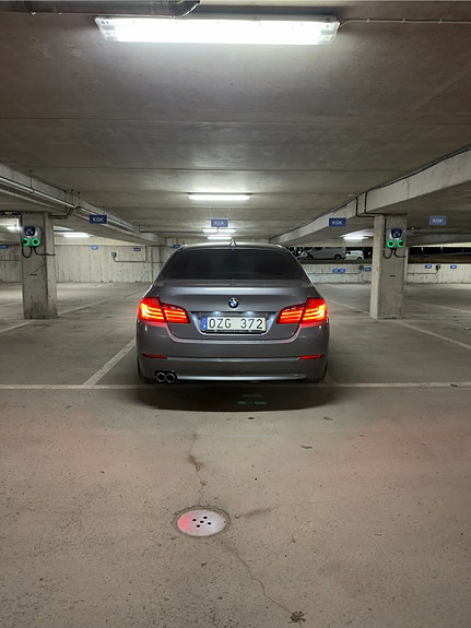 BMW 525d 5 of 13