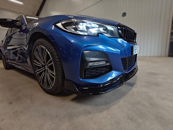 BMW 330e 7 of 23
