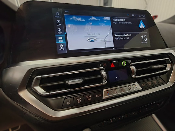 BMW 330e 20 of 23