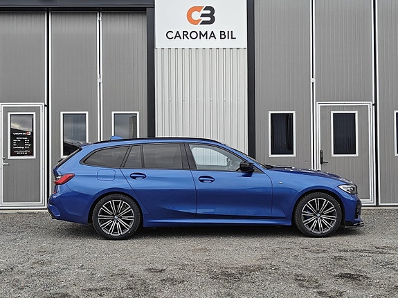 BMW 330e 4 of 23