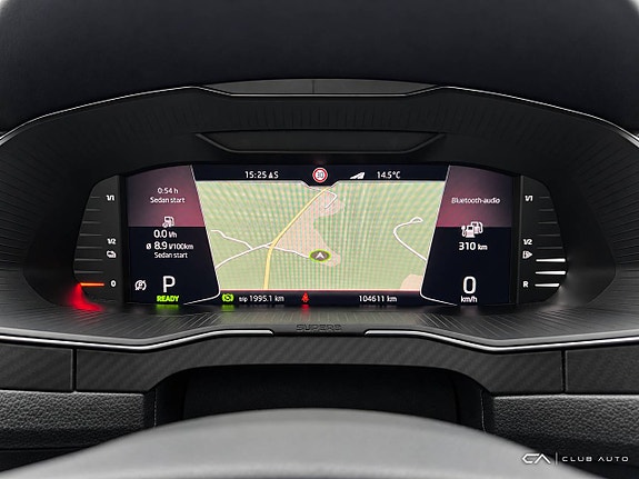 Skoda Superb 14 of 22