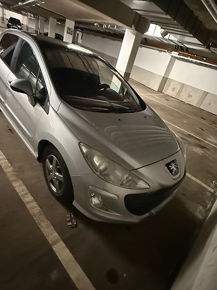 Peugeot 308 5 of 16