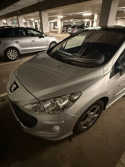 Peugeot 308 6 of 16