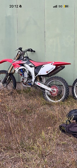 Honda Crf 450 2 of 4