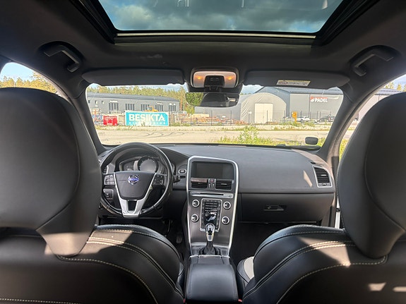 Volvo XC60 6 of 6