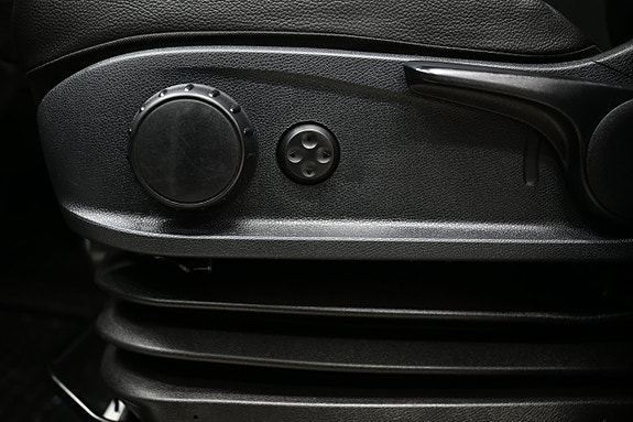 Mercedes-Benz Sprinter 319 17 of 28
