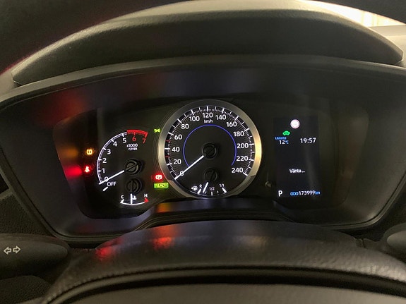 Toyota Corolla 16 of 20