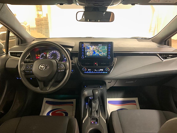 Toyota Corolla 8 of 20