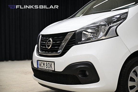 Nissan NV300 17 of 27