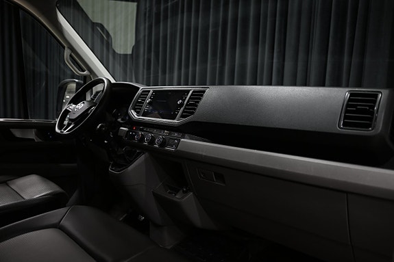 Volkswagen Crafter 23 of 24