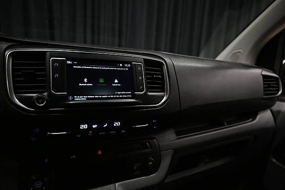 Opel Vivaro 26 of 30