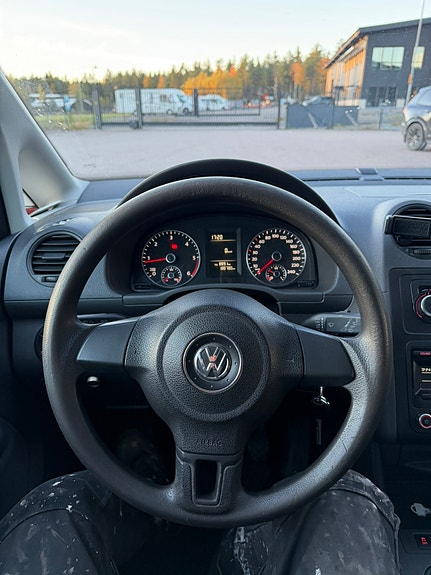 Volkswagen Caddy 4 of 7