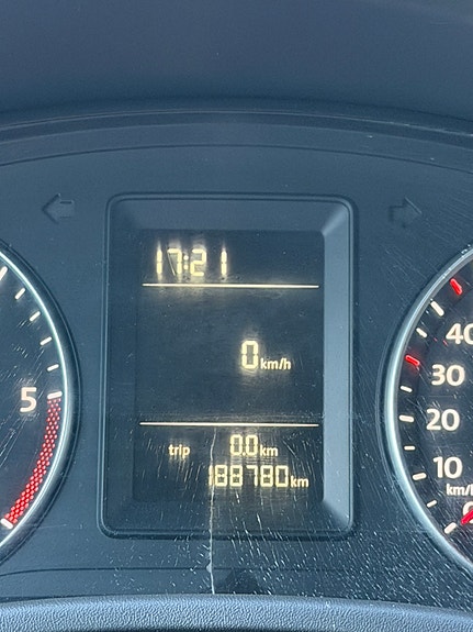 Volkswagen Caddy 3 of 7