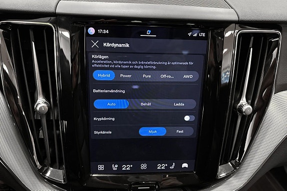 Volvo XC60 23 of 28
