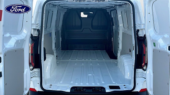Ford E-Transit 10 of 10