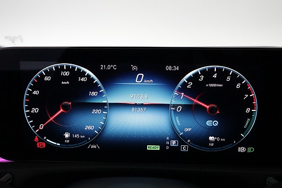 Mercedes-Benz CLA250 e 16 of 28